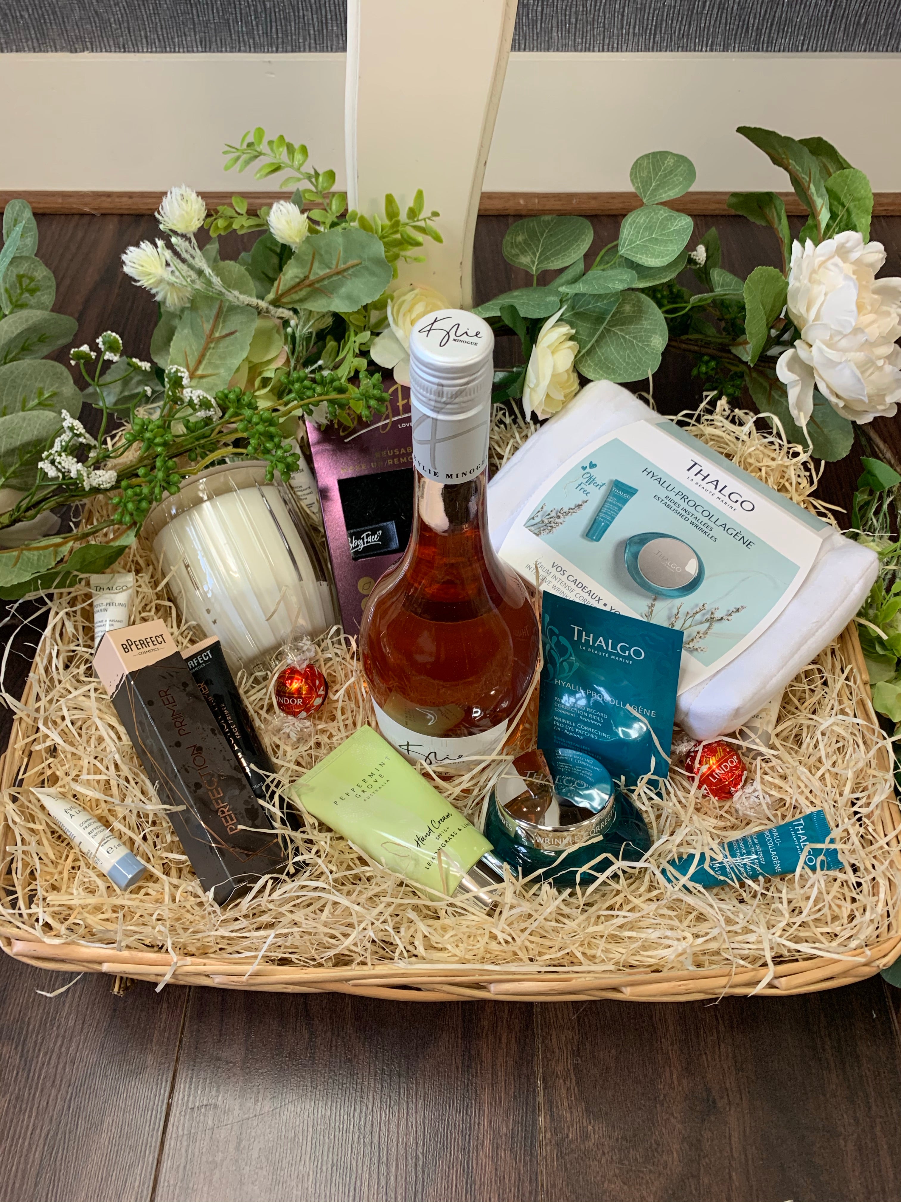Peppermint grove and Thalgo hamper